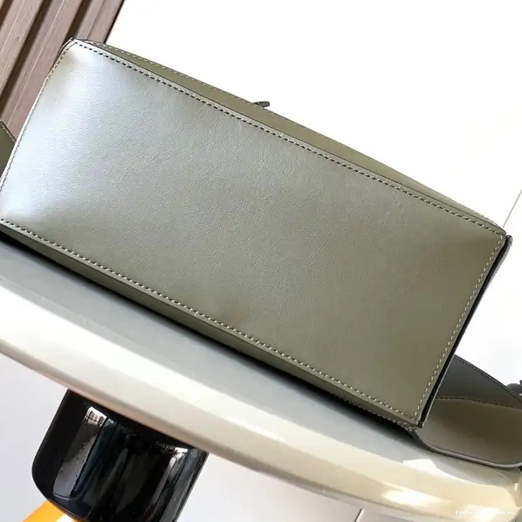 Fashionrepsfam ru 2312YA0020 Loewe Bags 0726